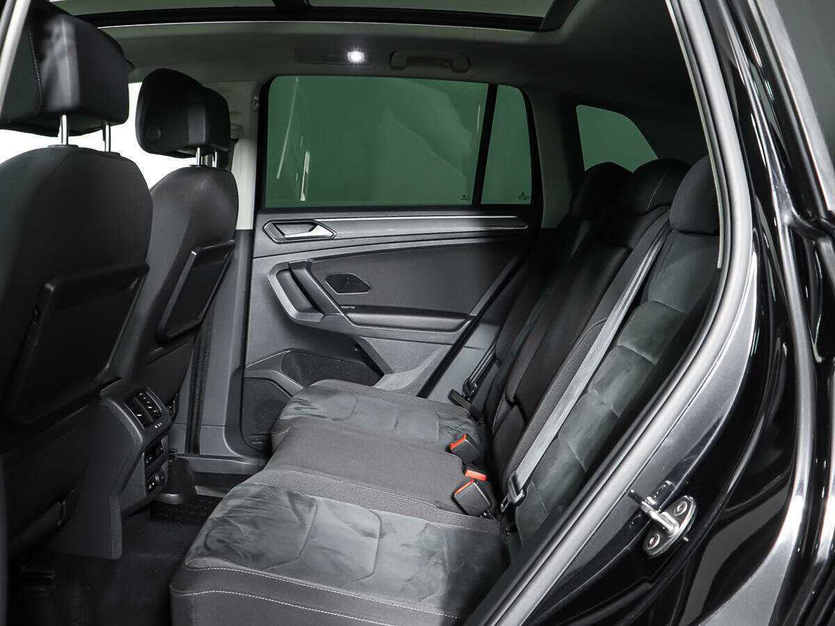 Купить Volkswagen Tiguan, 2018, 116 637 км, фото №10