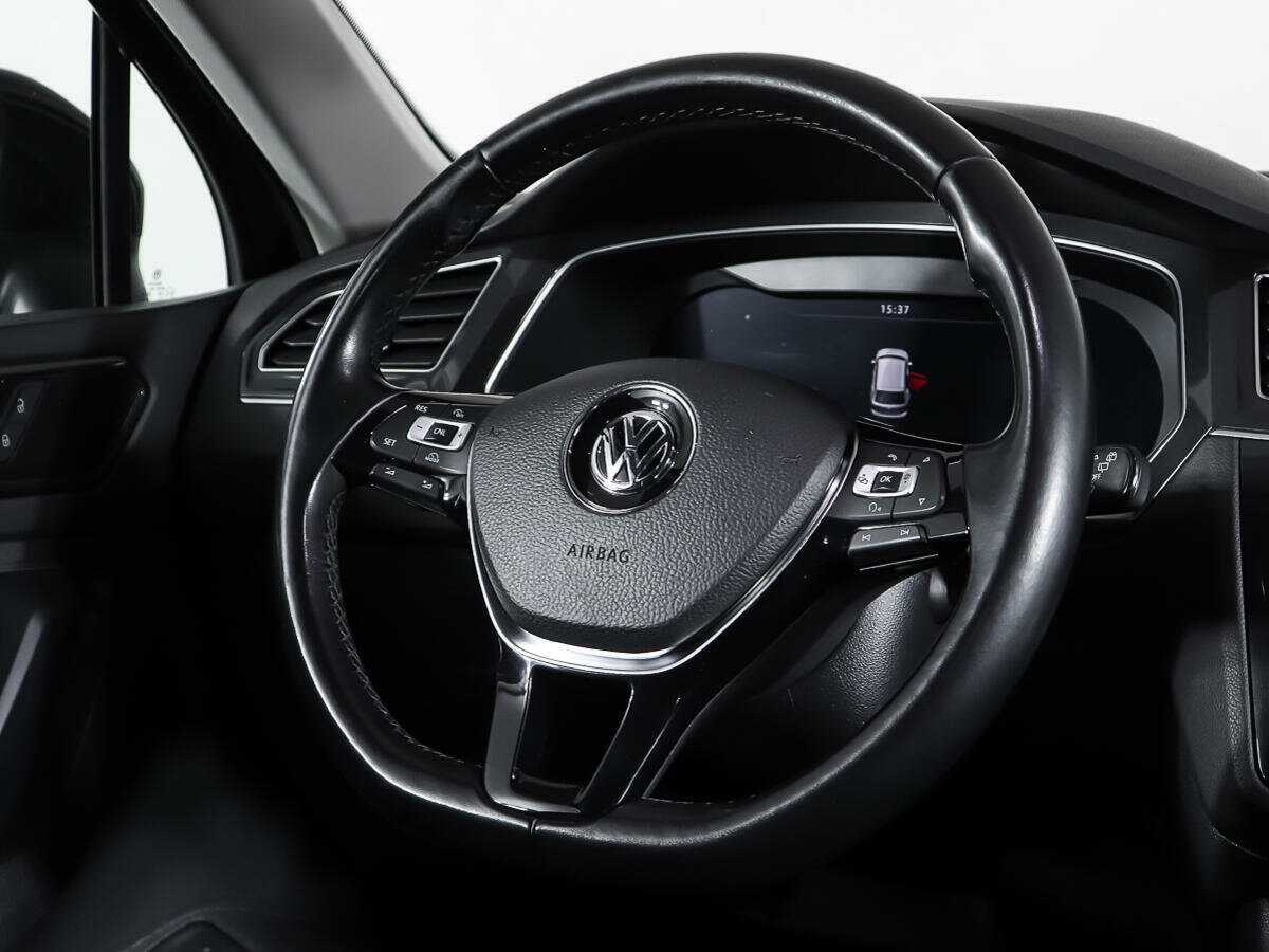 Купить Volkswagen Tiguan, 2018, 116 637 км, фото №15