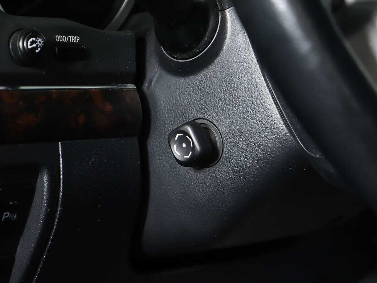 Купить Toyota Land Cruiser, 2012, 161 100 км, фото №21