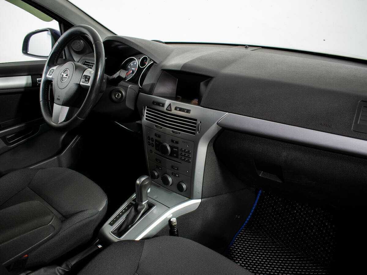 Купить Opel Astra, 2010, 173 790 км, фото №9