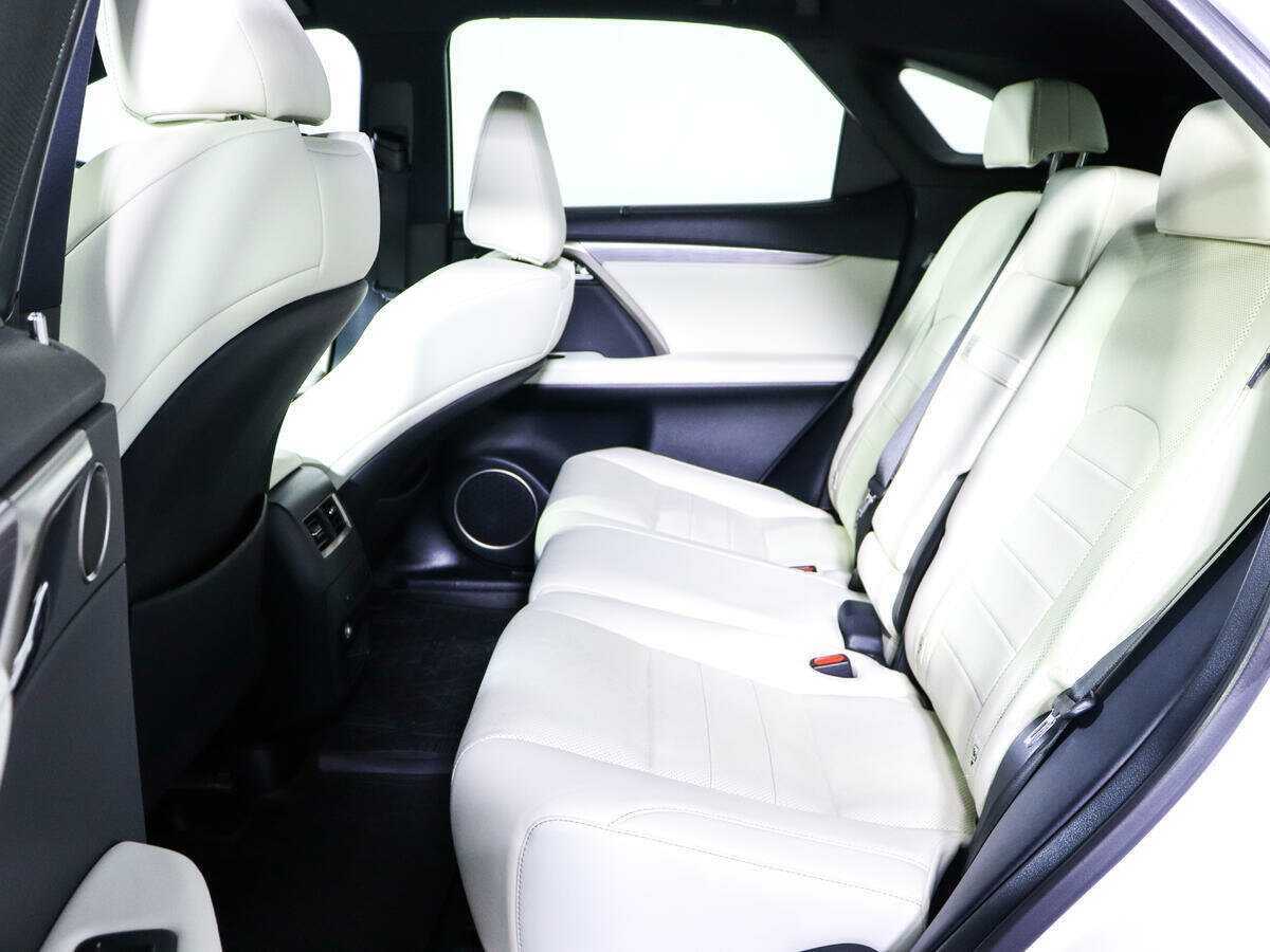 Купить Lexus RX 200t, 2016, 40 298 км, фото №10