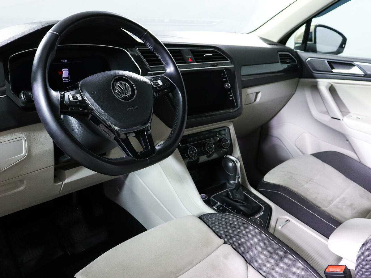 Купить Volkswagen Tiguan, 2018, 67 721 км, фото №14