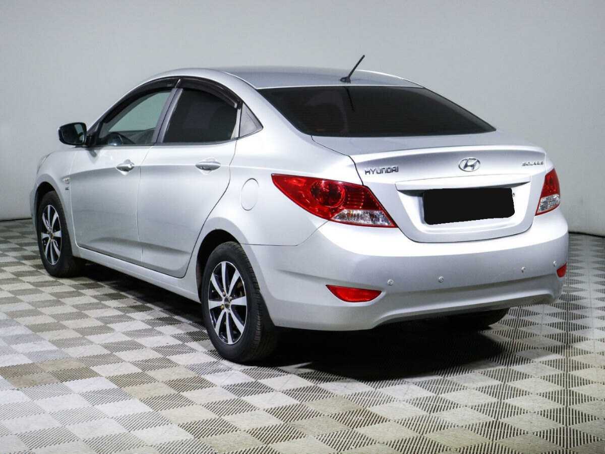 Купить Hyundai Solaris, 2011, 83 731 км, фото №6