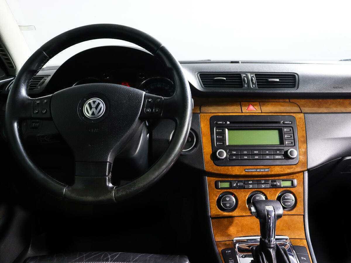 Купить Volkswagen Passat, 2005, 253 951 км, фото №12