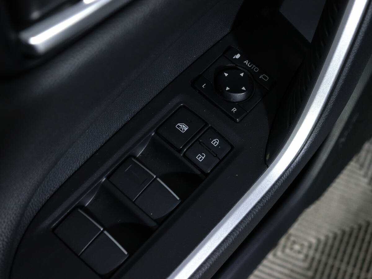 Купить Toyota RAV4, 2020, 72 800 км, фото №18