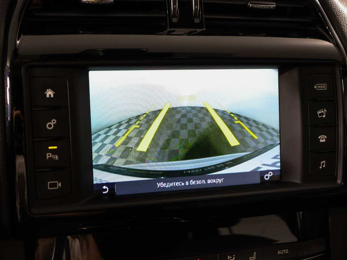 Купить Jaguar F-Pace, 2016, 107 829 км, фото №13