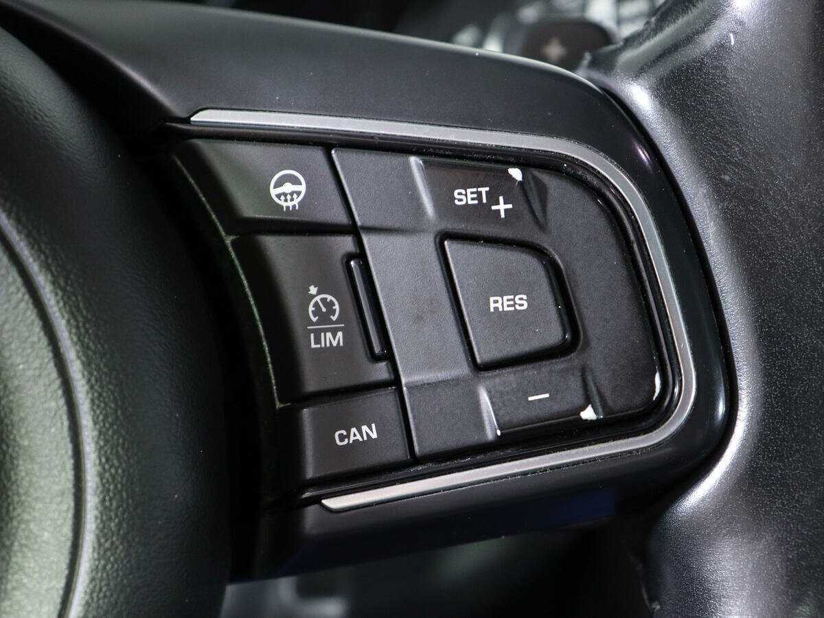 Купить Jaguar F-Pace, 2016, 107 829 км, фото №23