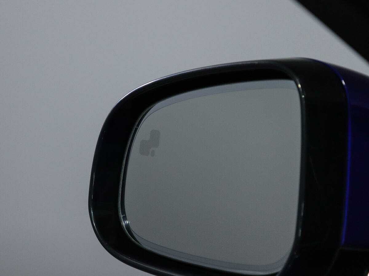 Купить Jaguar XE, 2016, 66 105 км, фото №18