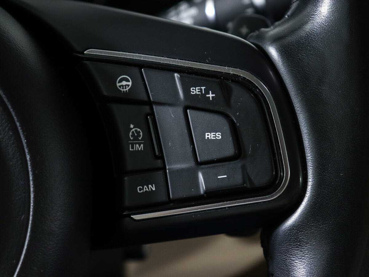 Купить Jaguar XE, 2016, 66 105 км, фото №21