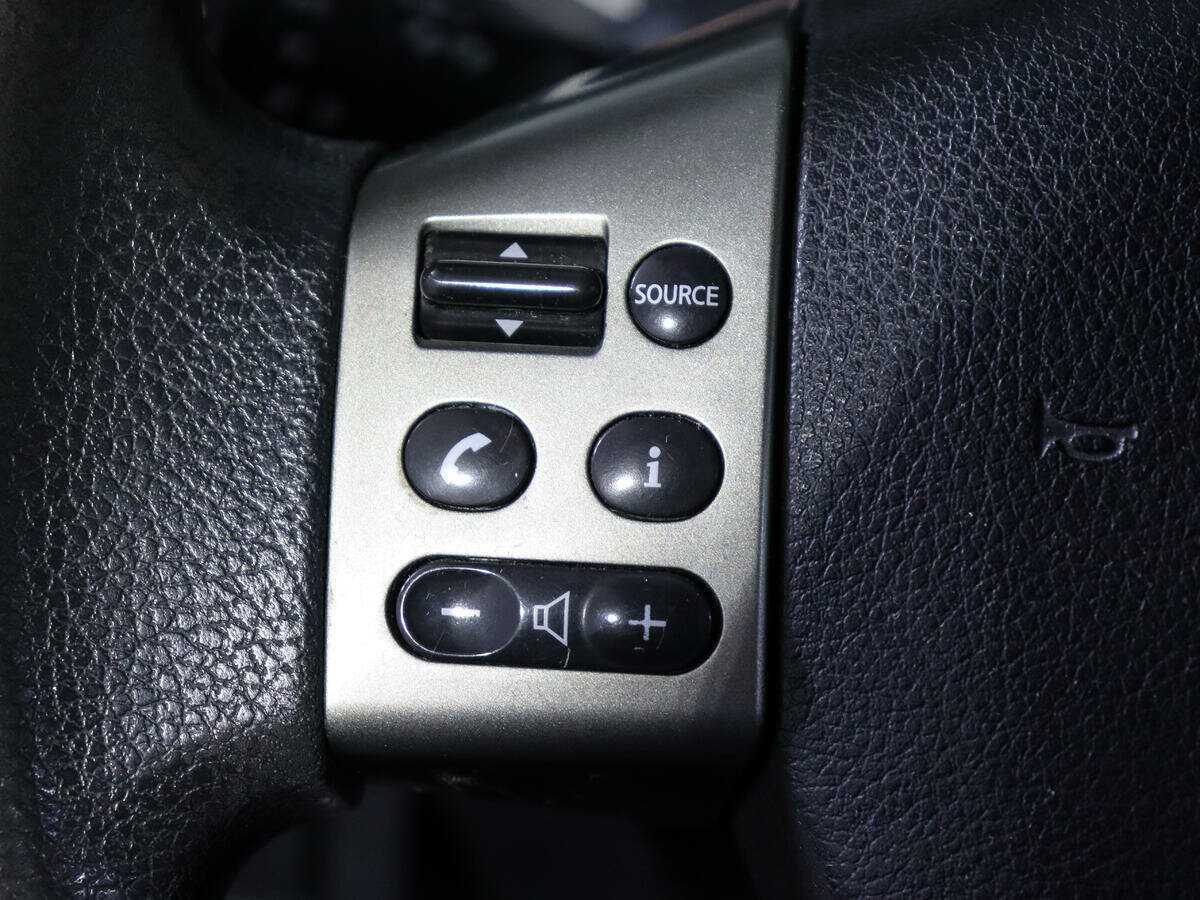 Купить Nissan Tiida, 2011, 97 000 км, фото №14