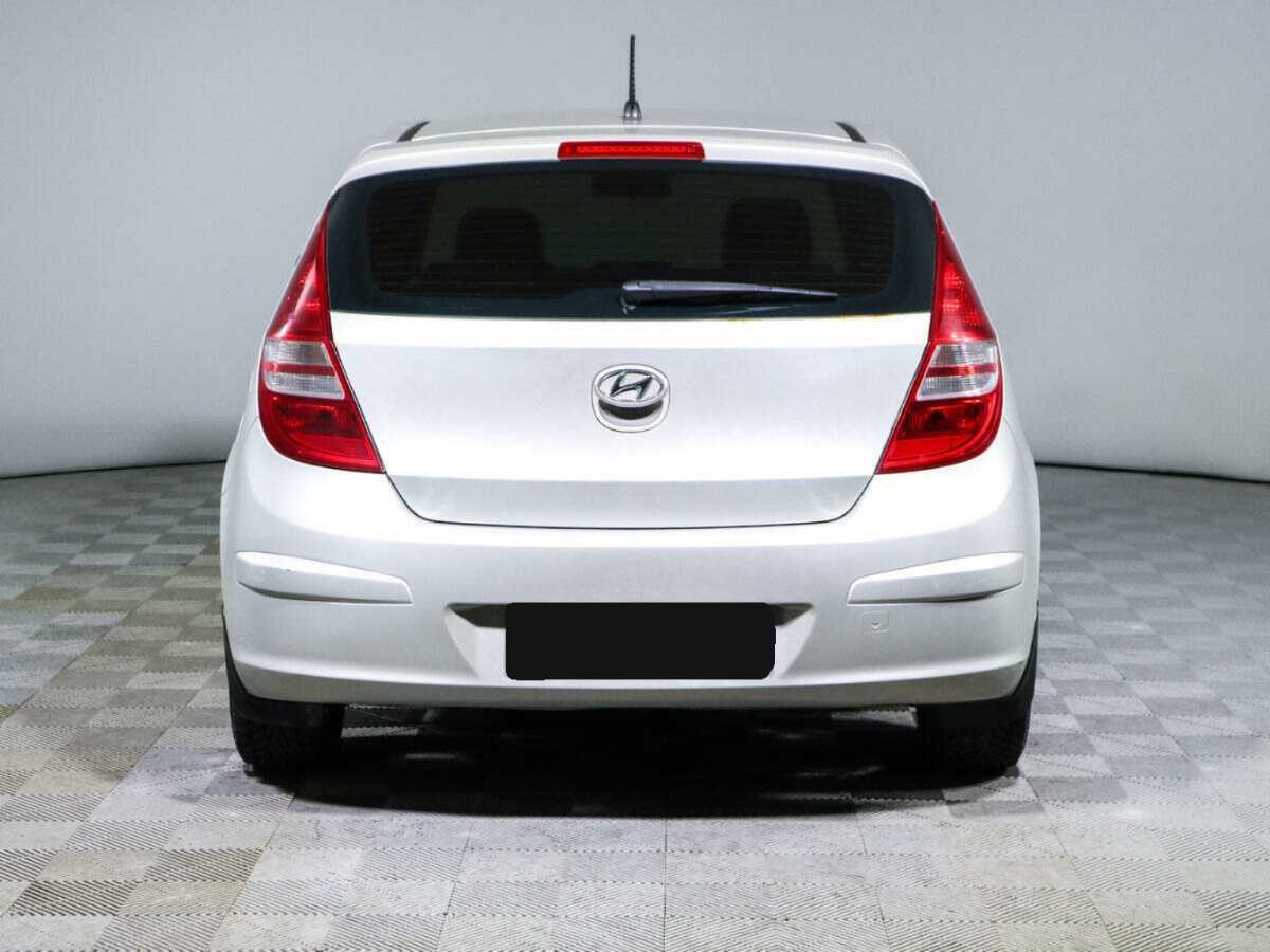 Купить Hyundai i30, 2009, 268 934 км, фото №6