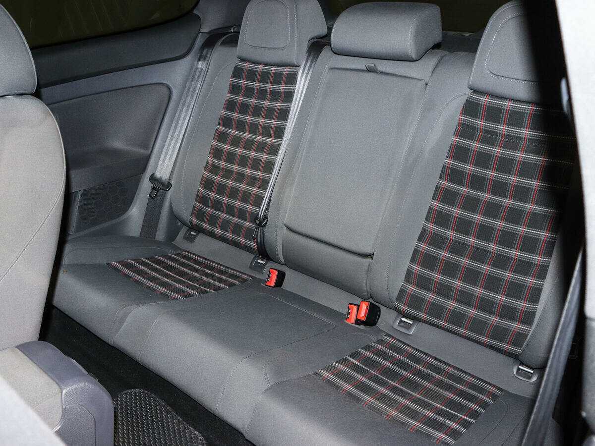 Купить Volkswagen Golf GTI, 2008, 217 225 км, фото №7