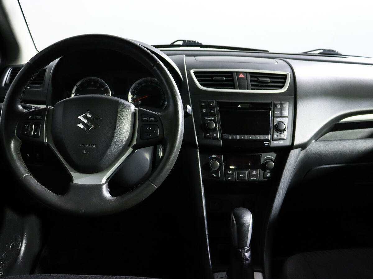 Купить Suzuki Swift, 2011, 83 218 км, фото №12