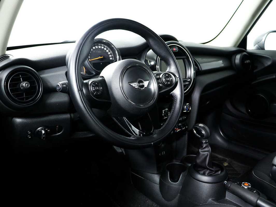 Купить Mini Hatch Cooper, 2017, 44 951 км, фото №13