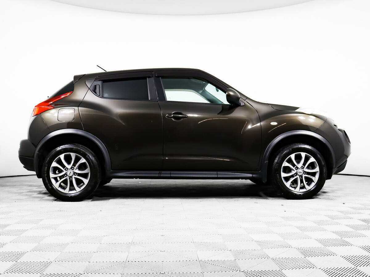 Купить Nissan Juke, 2011, 129 415 км, фото №4