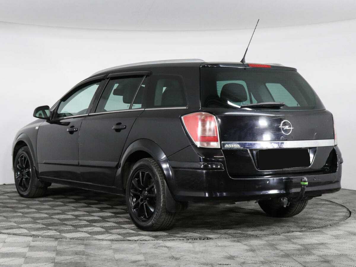Купить Opel Astra, 2010, 213 809 км, фото №4
