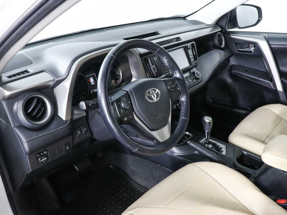 Купить Toyota RAV4, 2017, 57 571 км, фото №9