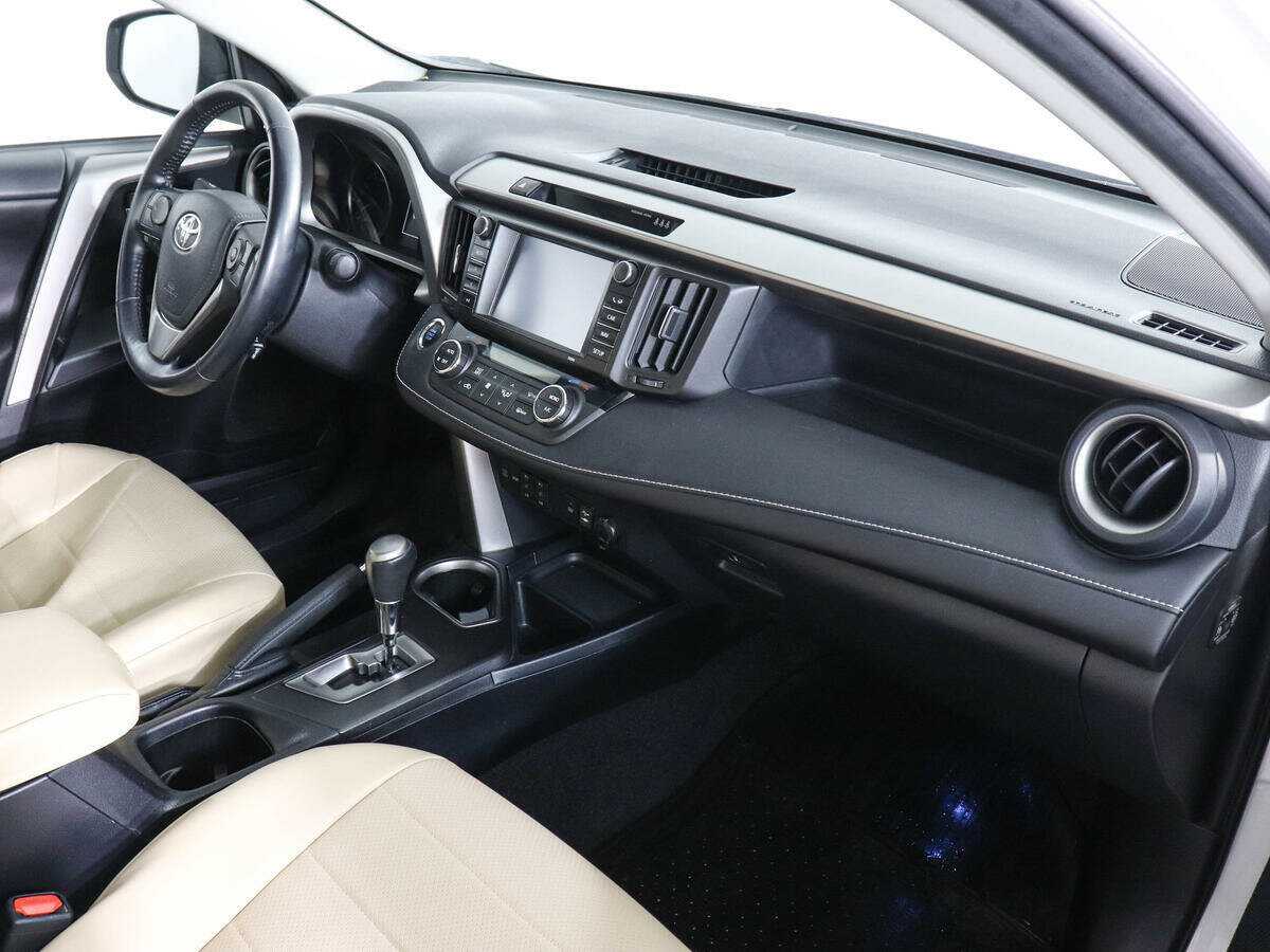 Купить Toyota RAV4, 2017, 57 571 км, фото №10