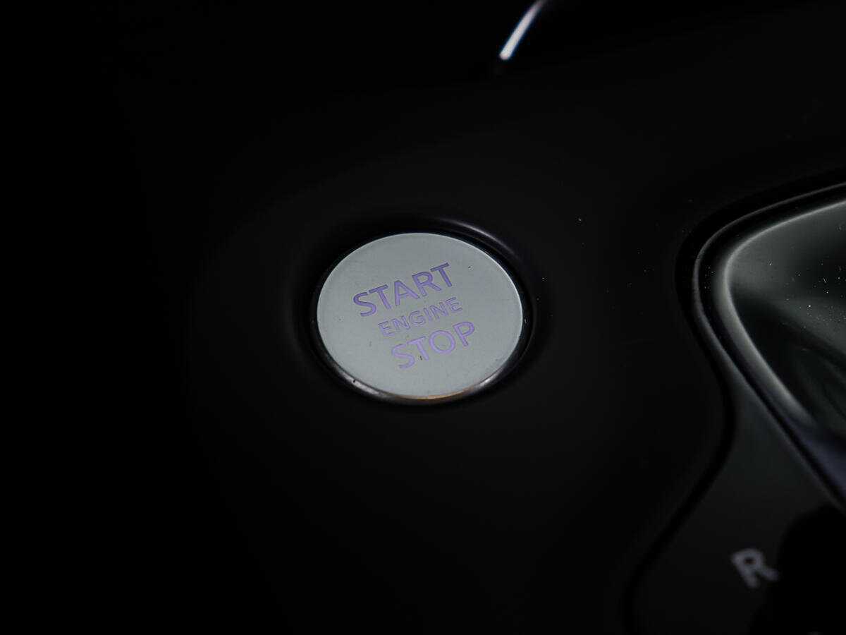 Купить Infiniti QX50, 2019, 32 352 км, фото №18