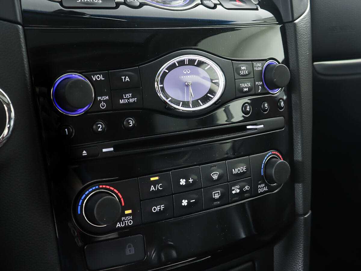 Купить Infiniti FX37, 2013, 78 205 км, фото №19