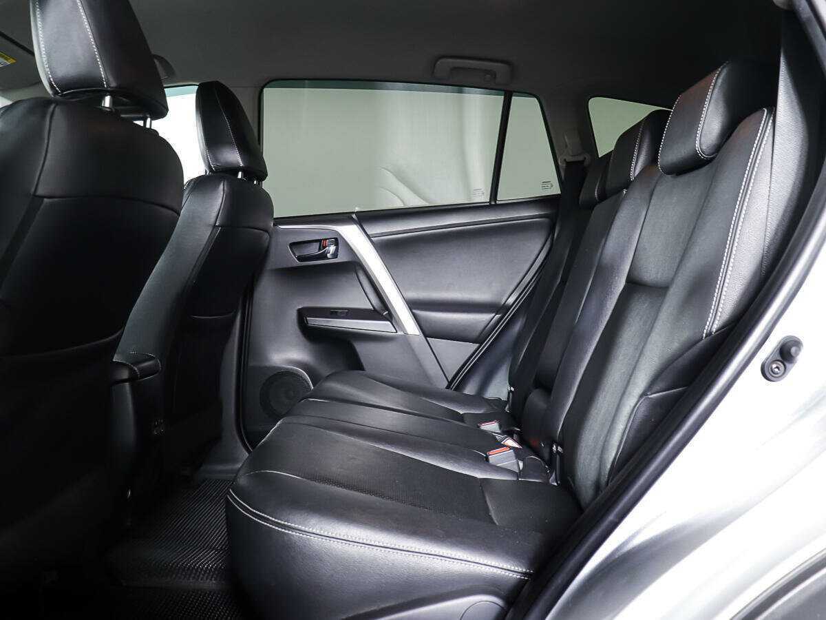 Купить Toyota RAV4, 2019, 111 025 км, фото №12