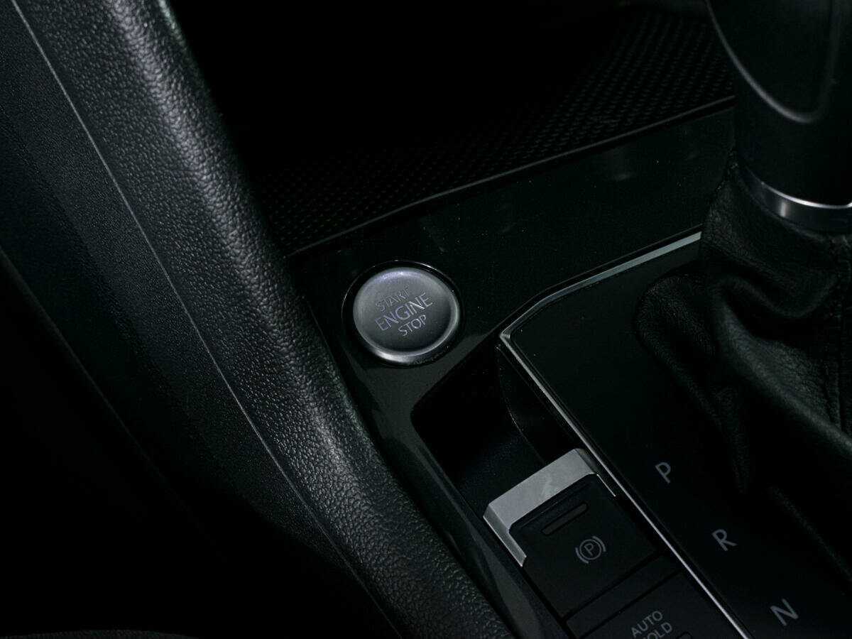Купить Volkswagen Tiguan, 2018, 84 009 км, фото №17