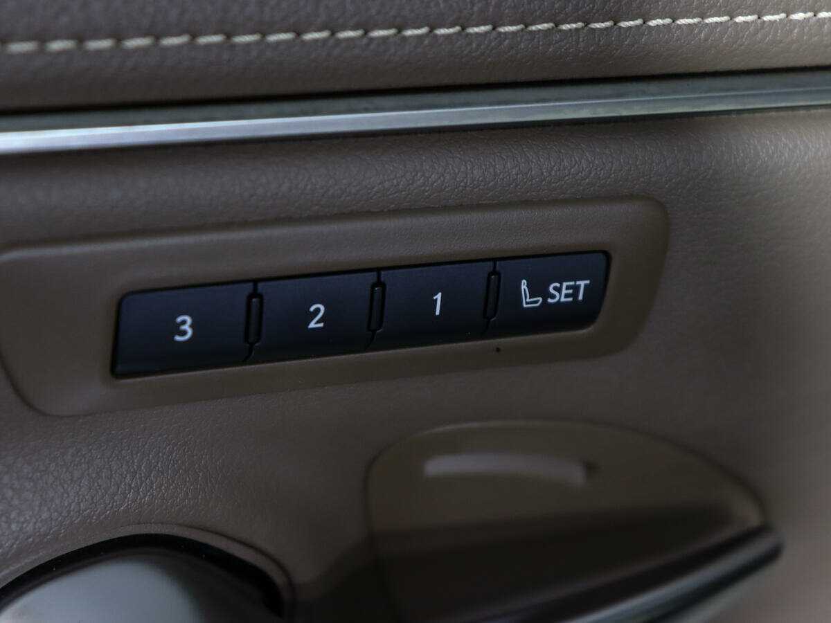 Купить Lexus ES 250, 2018, 153 456 км, фото №21