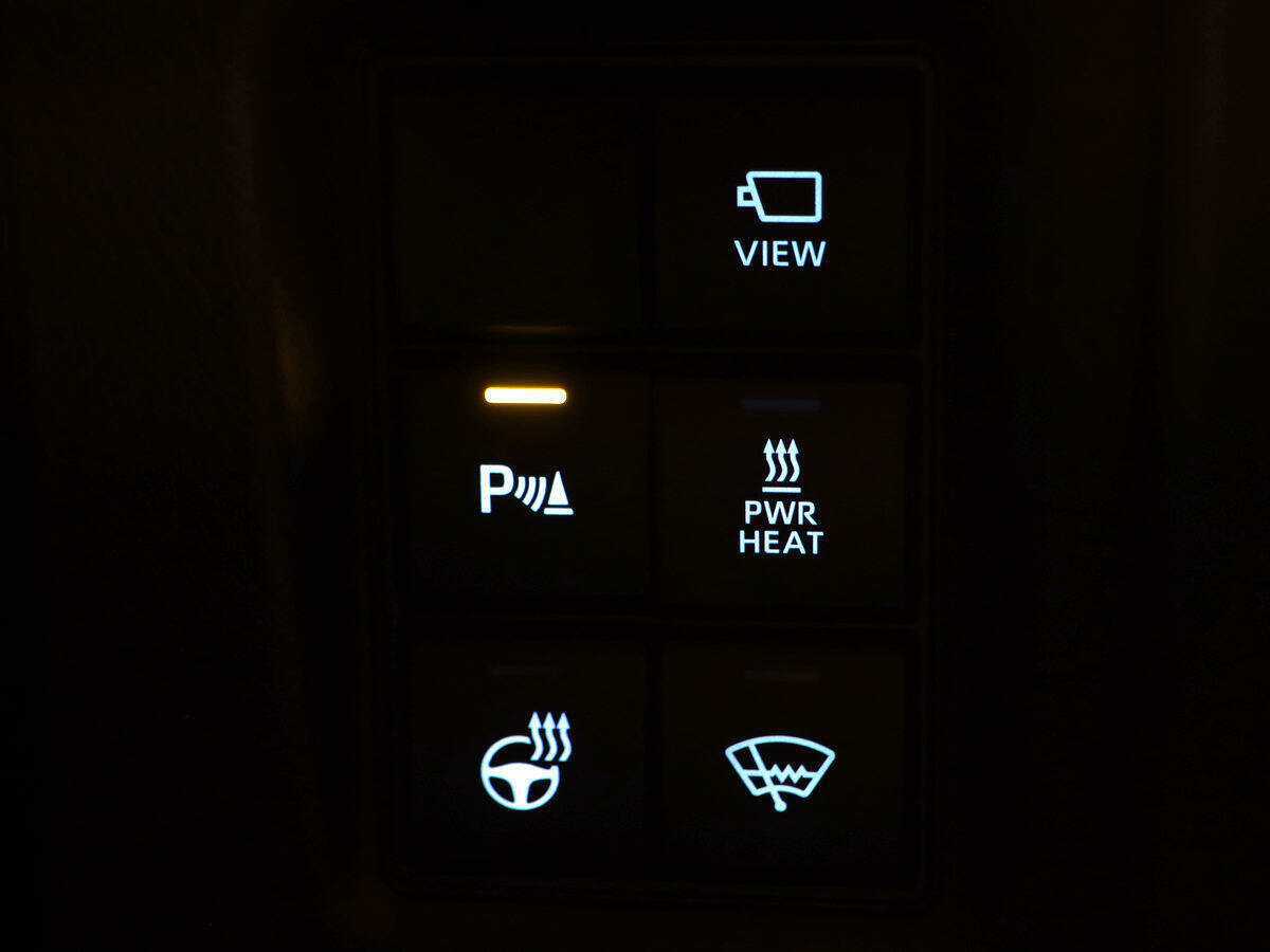 Купить Toyota Land Cruiser Prado, 2017, 128 900 км, фото №17