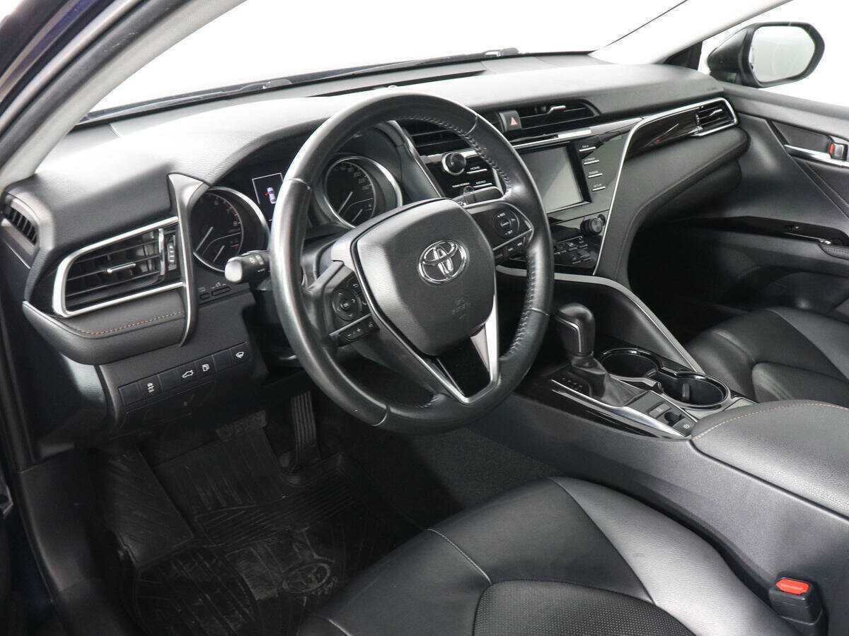 Купить Toyota Camry, 2018, 102 576 км, фото №9