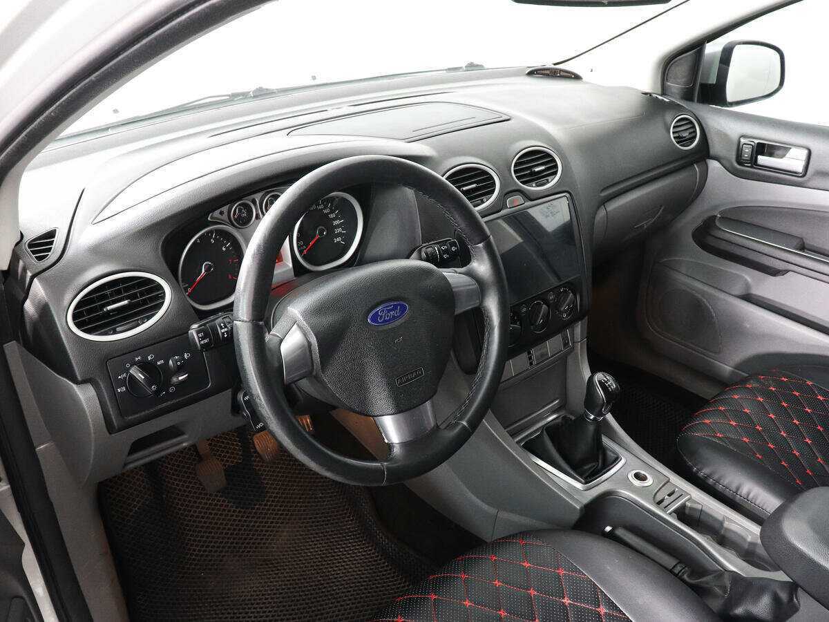 Купить Ford Focus, 2010, 199 576 км, фото №9