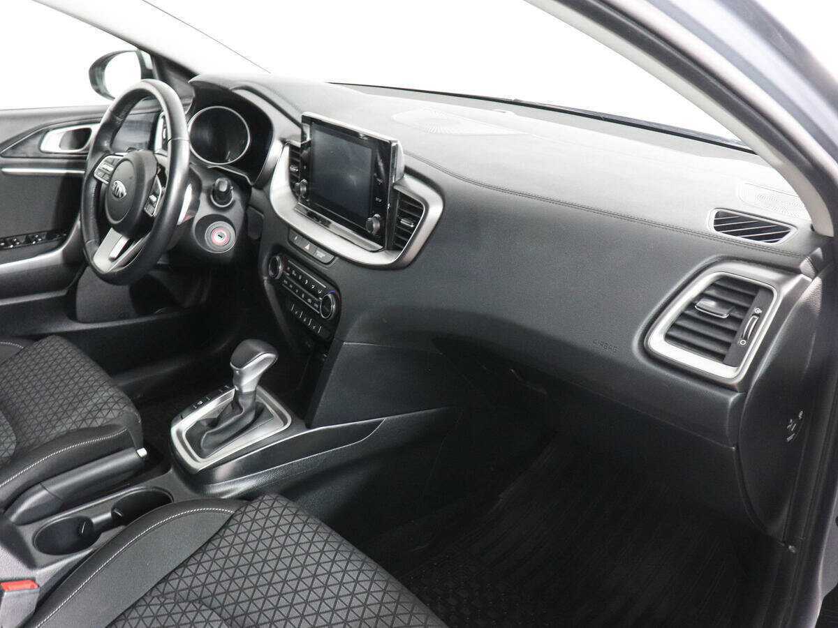 Купить Kia Ceed, 2021, 45 000 км, фото №10