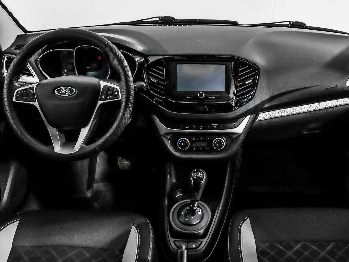 Купить Lada (ВАЗ) Vesta SW Cross, 2019, 60 374 км, фото №12