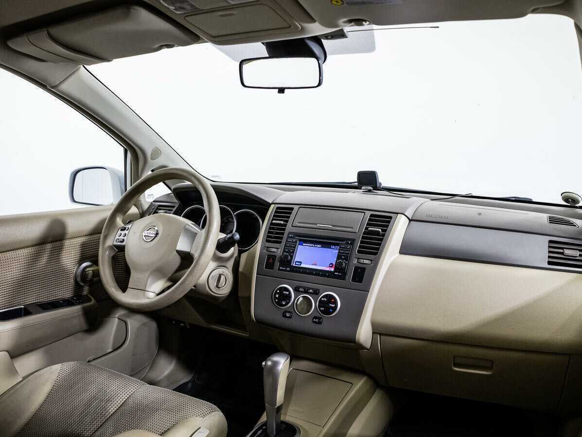 Купить Nissan Tiida, 2011, 149 854 км, фото №9