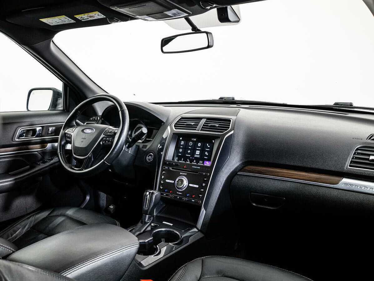 Купить Ford Explorer, 2018, 154 183 км, фото №7