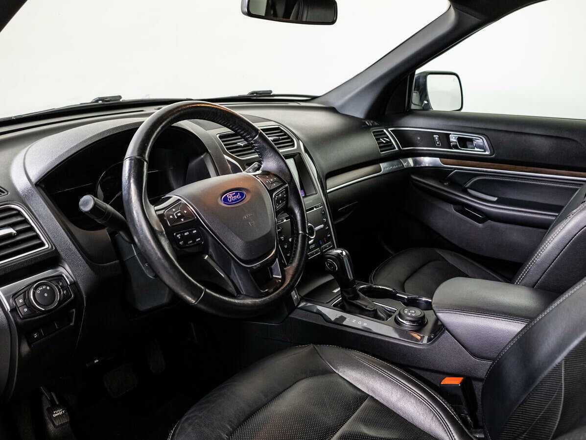 Купить Ford Explorer, 2018, 154 183 км, фото №9