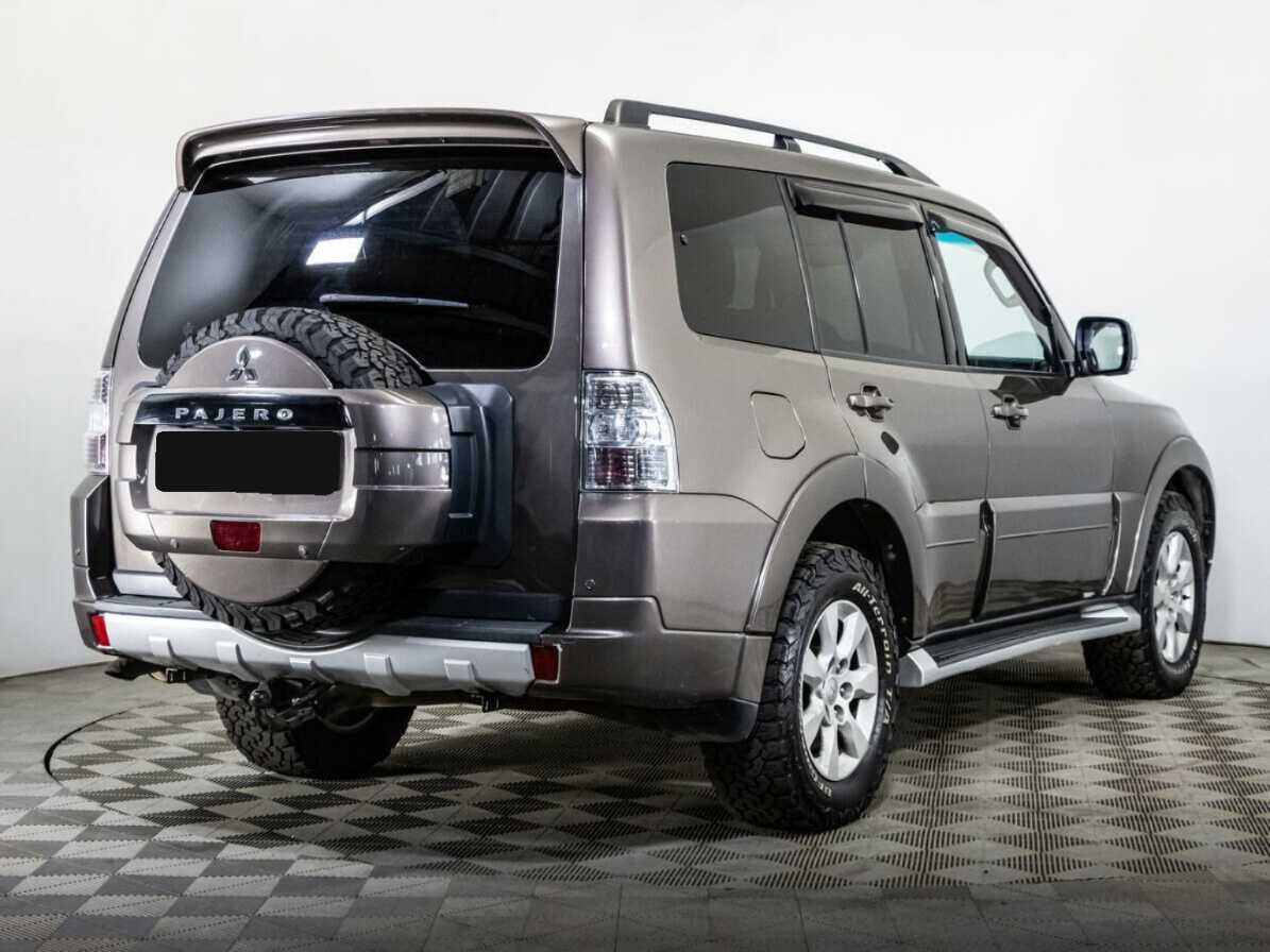 Купить Mitsubishi Pajero, 2011, 179 760 км, фото №4
