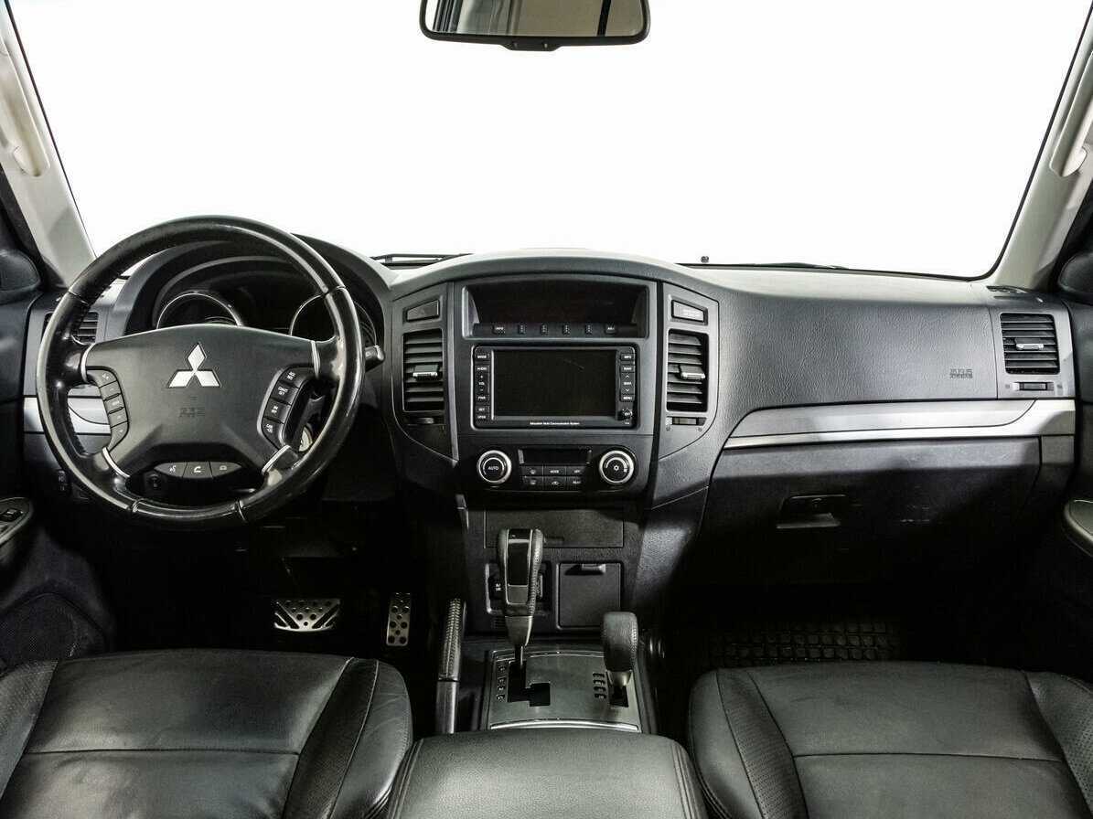 Купить Mitsubishi Pajero, 2011, 179 760 км, фото №11