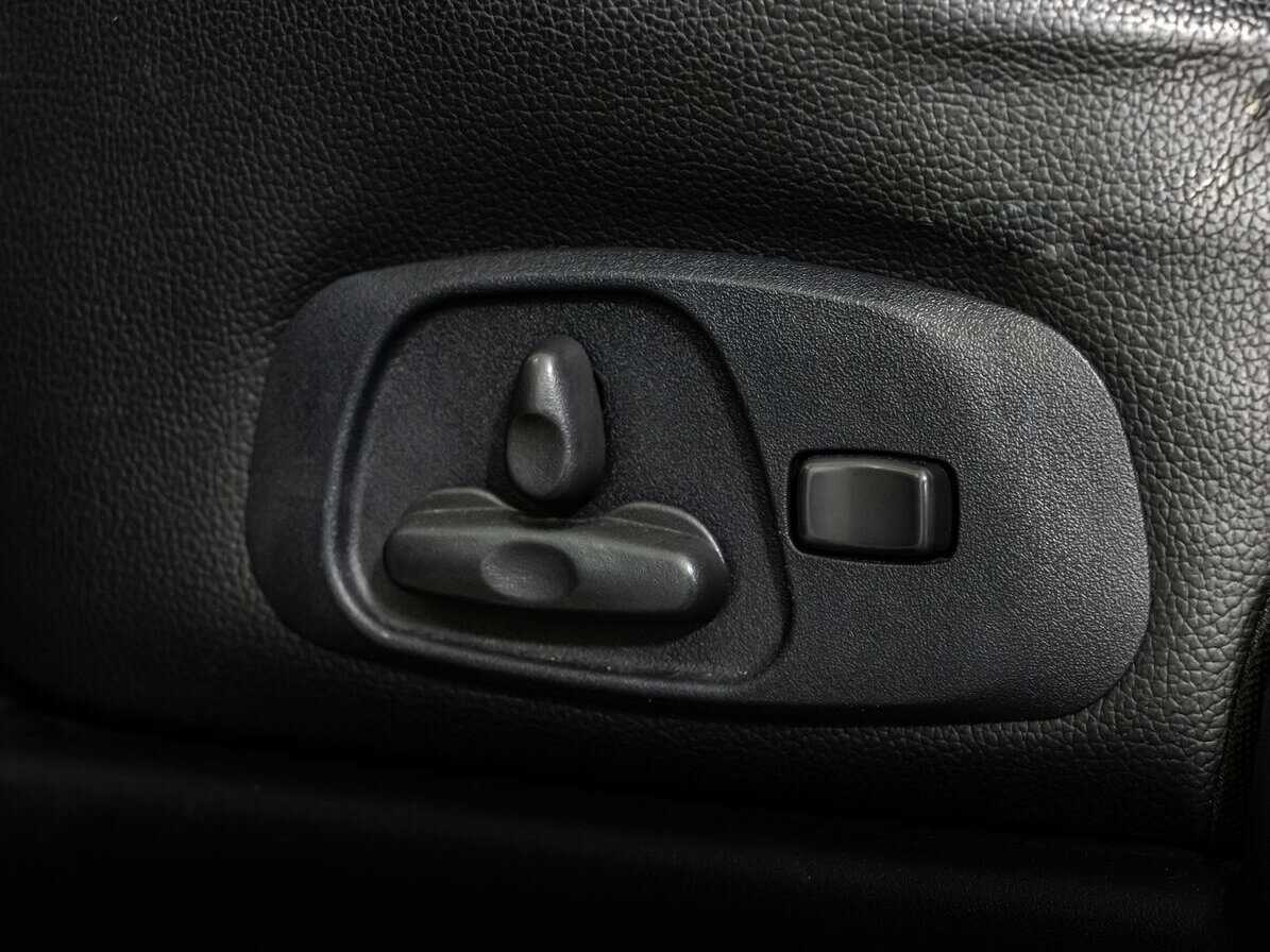 Купить Mitsubishi Pajero, 2011, 179 760 км, фото №19