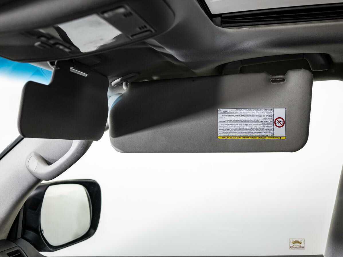 Купить Toyota Land Cruiser, 2011, 275 738 км, фото №15