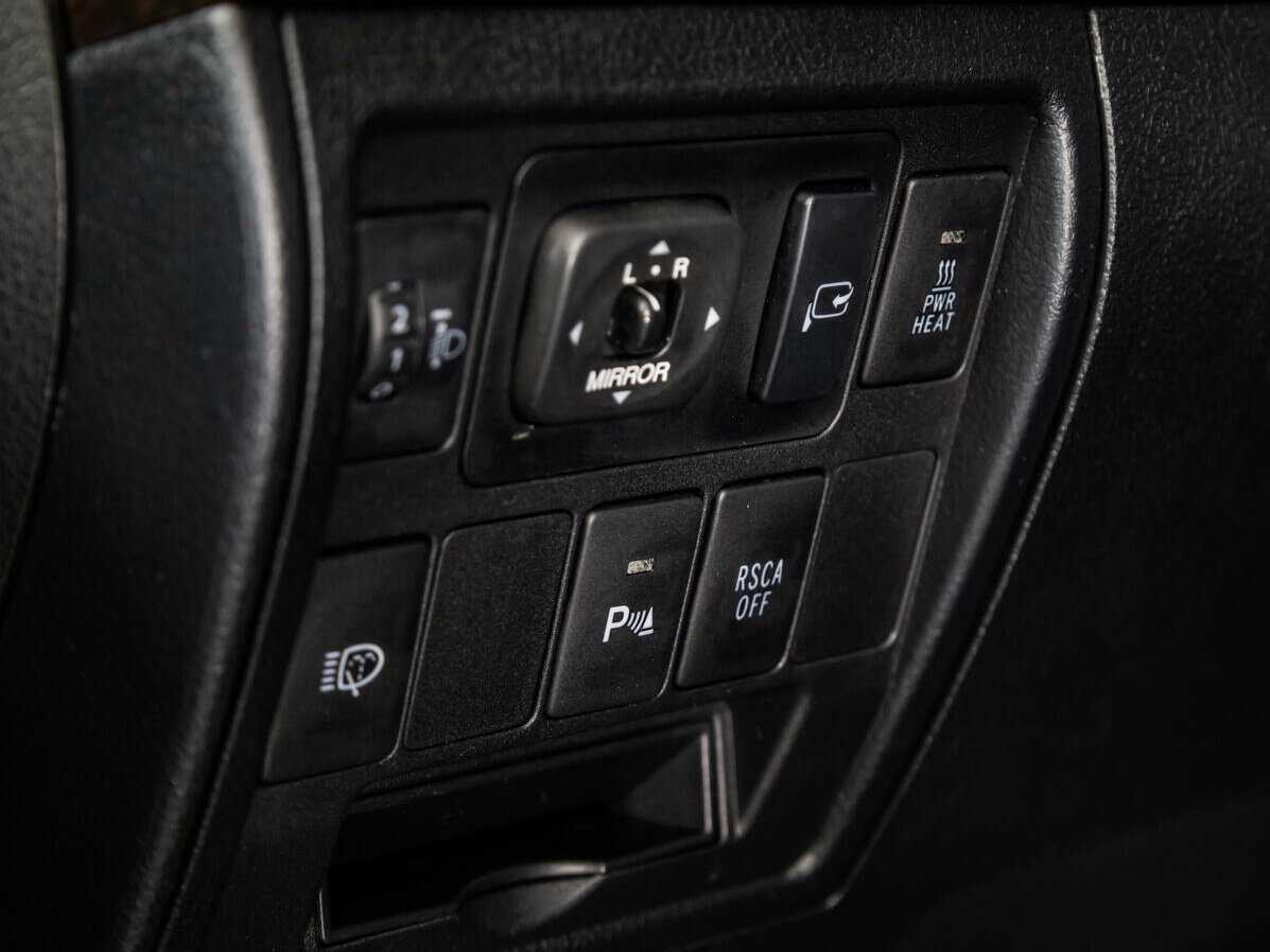 Купить Toyota Land Cruiser, 2011, 275 738 км, фото №20