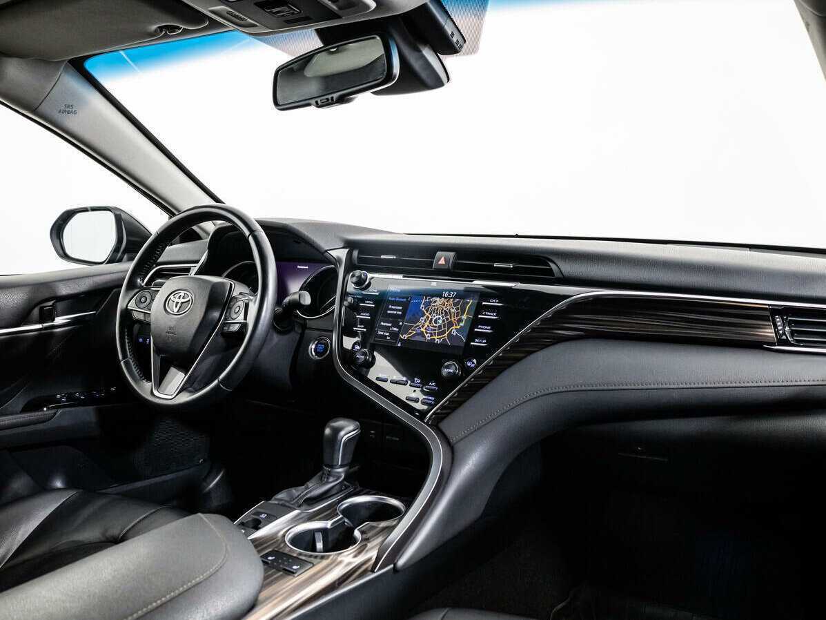 Купить Toyota Camry, 2018, 120 000 км, фото №8