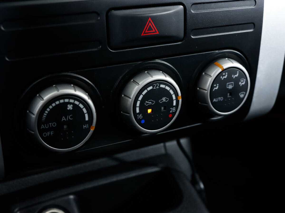 Купить Nissan X-Trail, 2011, 172 188 км, фото №12