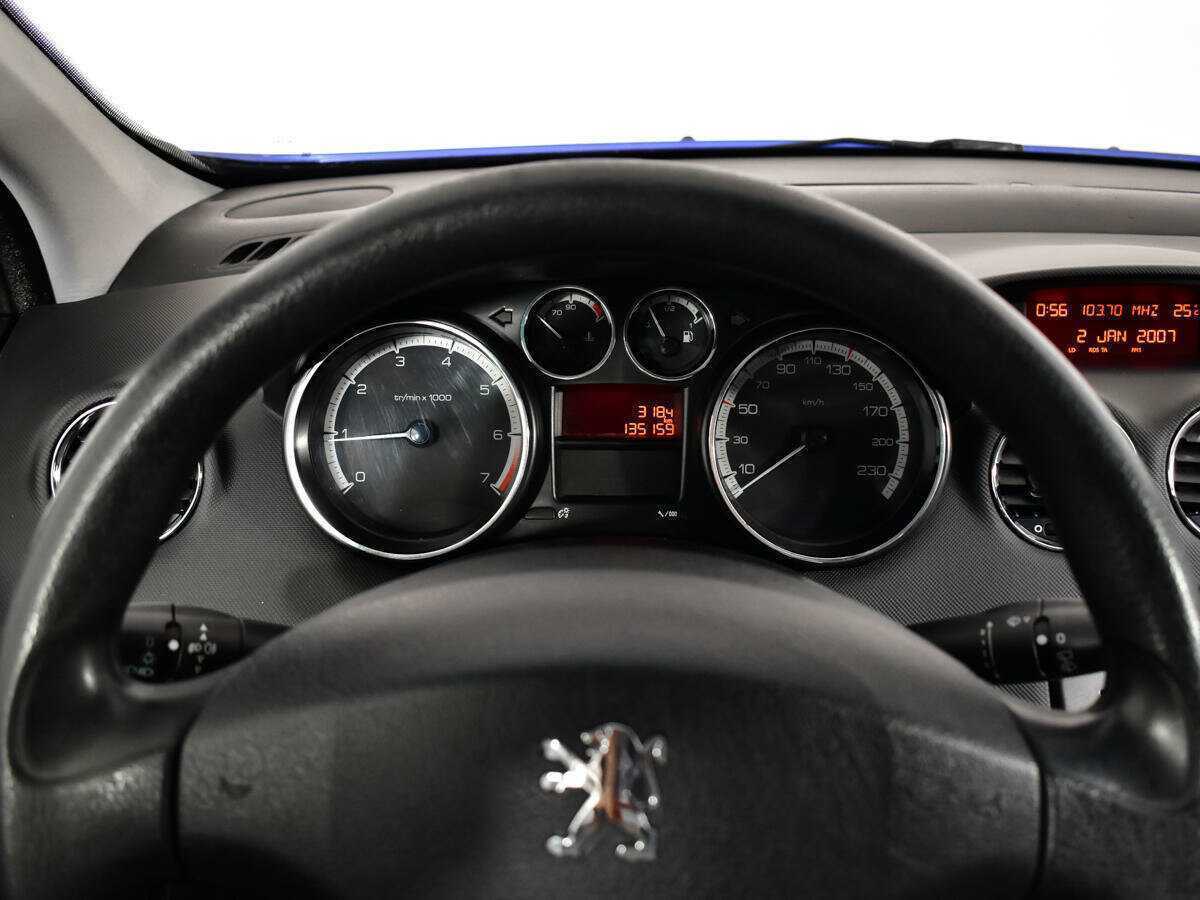 Купить Peugeot 308, 2010, 135 122 км, фото №11