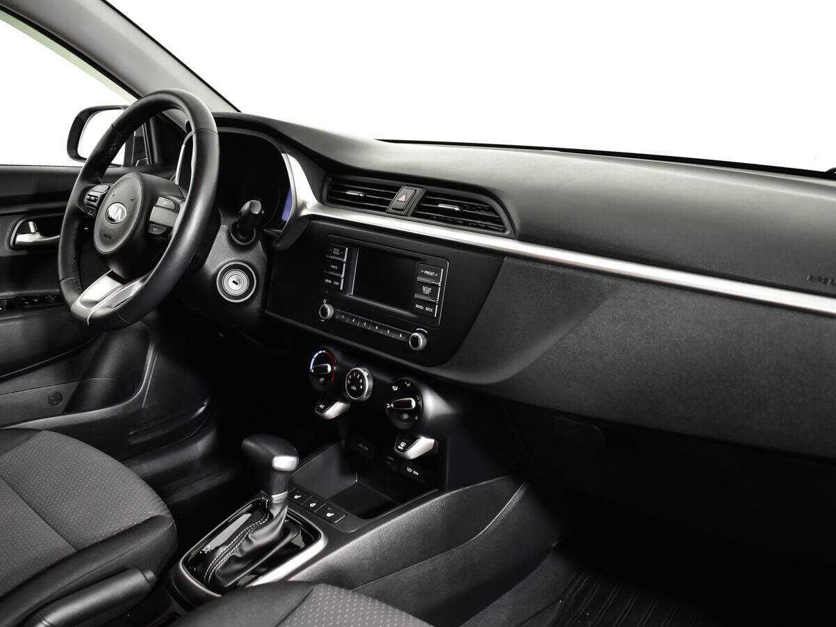 Купить Kia Rio, 2020, 39 913 км, фото №9
