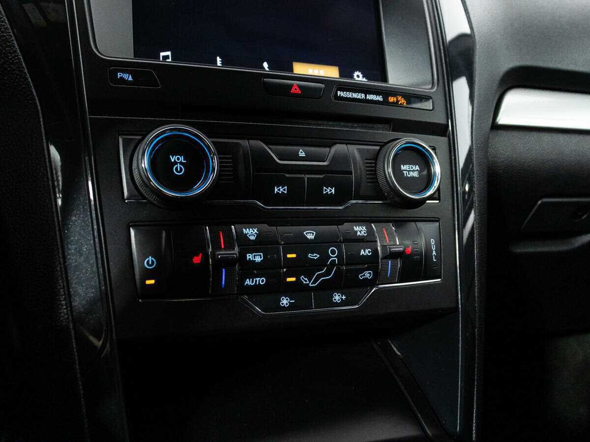 Купить Ford Explorer, 2017, 141 500 км, фото №17