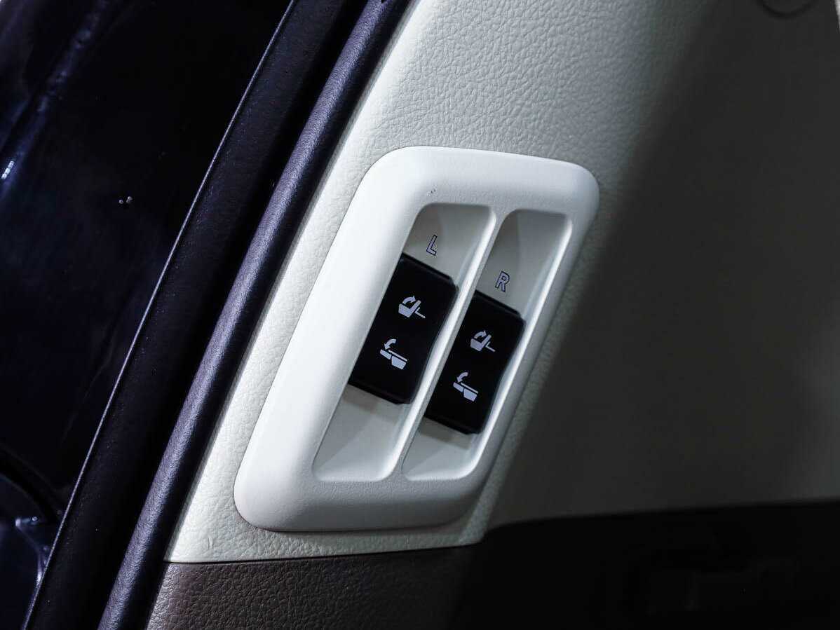 Купить Lexus GX 460, 2011, 127 517 км, фото №16