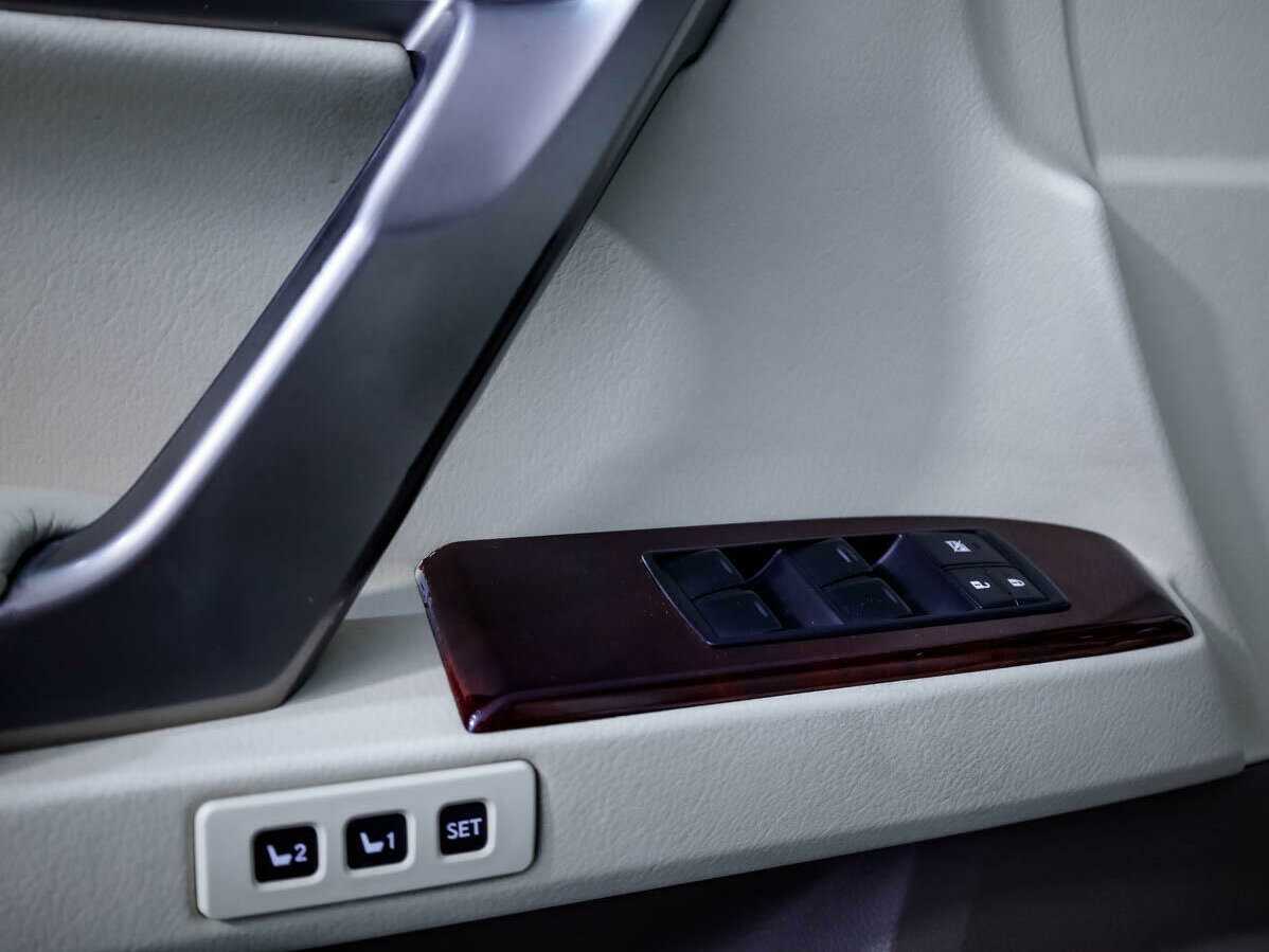 Купить Lexus GX 460, 2011, 127 517 км, фото №18