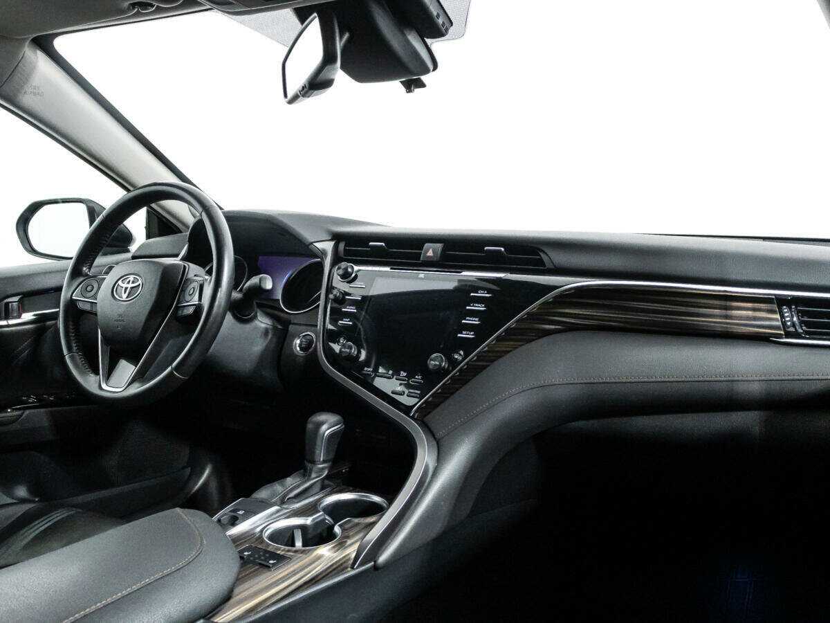 Купить Toyota Camry, 2018, 129 955 км, фото №9