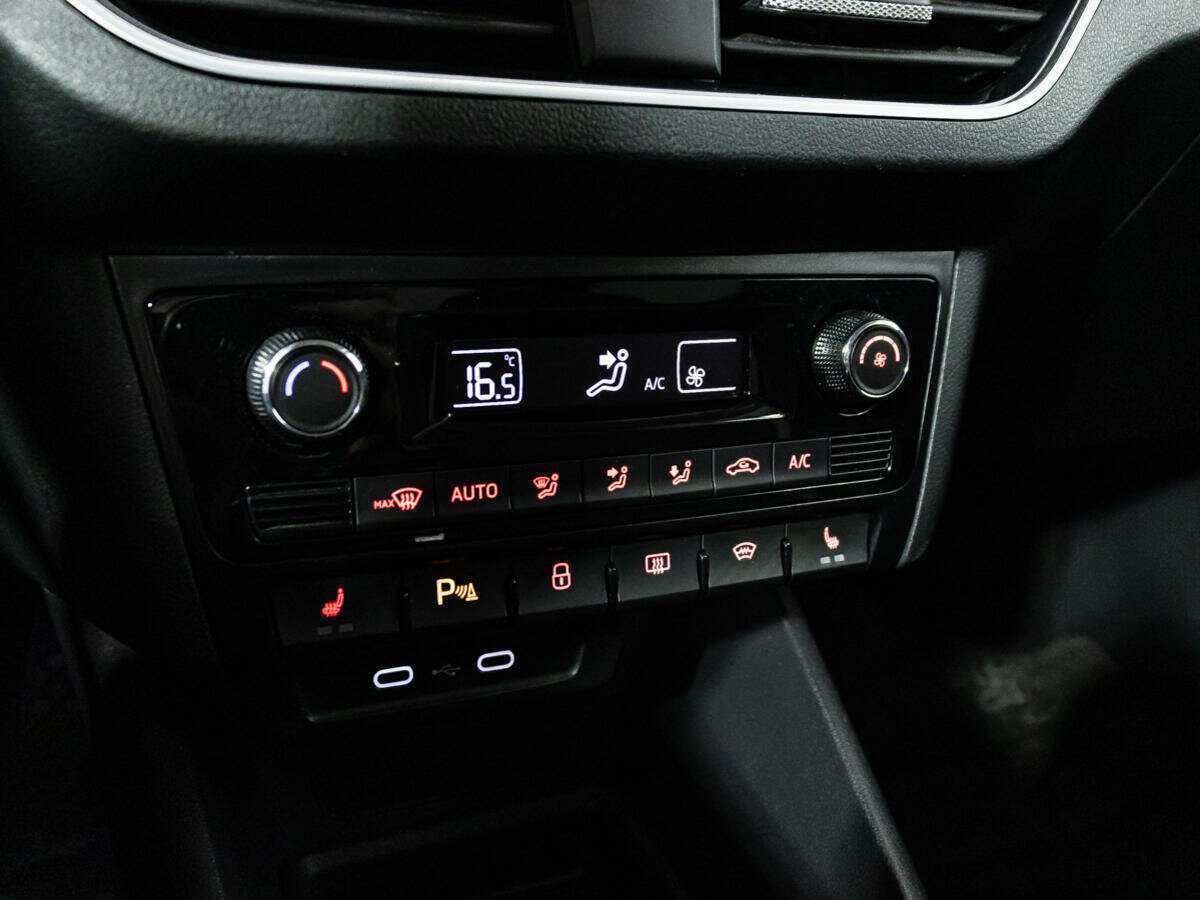 Купить Volkswagen Polo, 2021, 47 000 км, фото №16