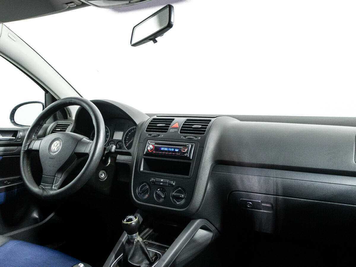 Купить Volkswagen Golf, 2006, 197 638 км, фото №9